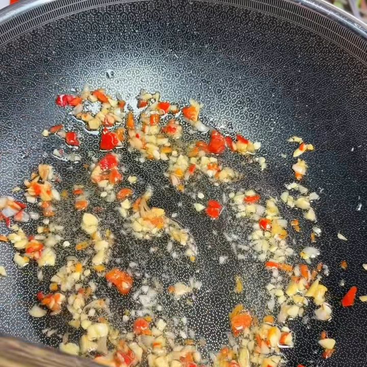 Phi tỏi ớt