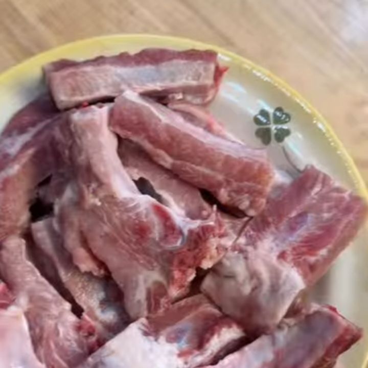 Chuẩn bị sườn
