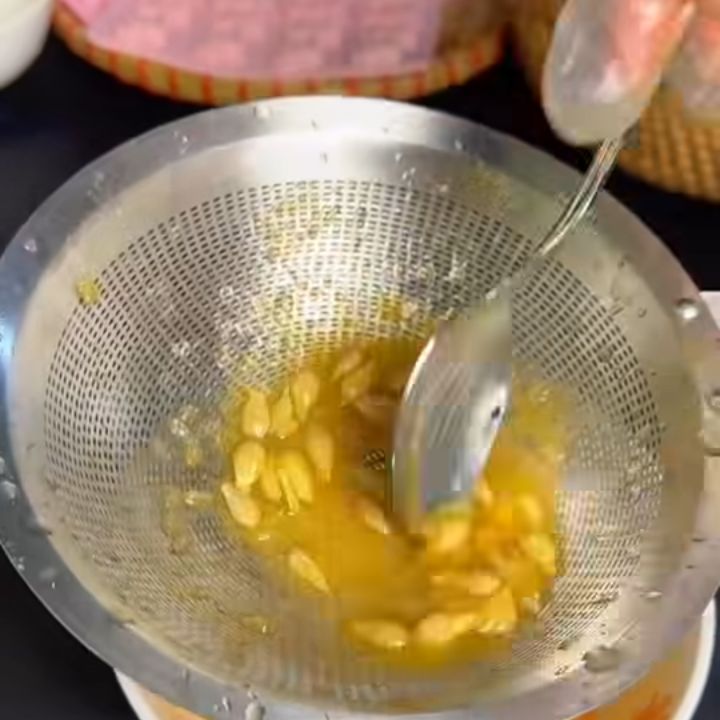 Vắt và lọc nước