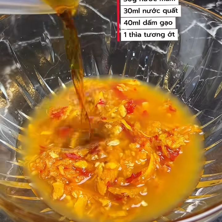 Pha nước trộn