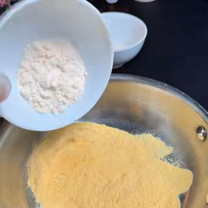 Trộn bột nhân
