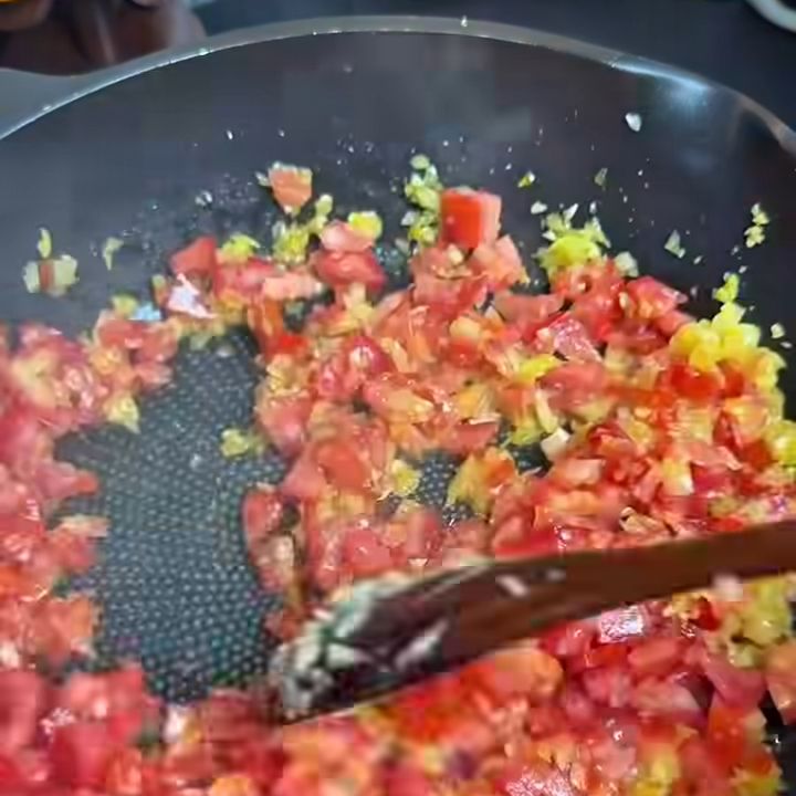 Xào cà chua