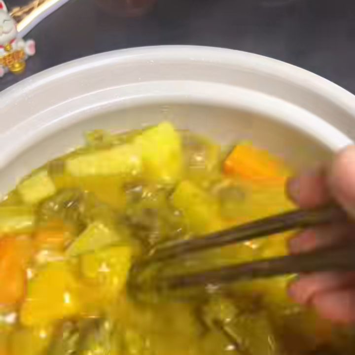 Cho viên cà ri