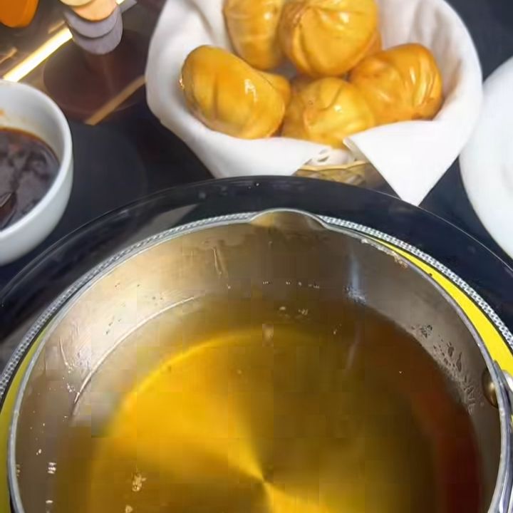Bánh vàng giòn