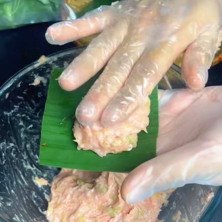 Nặn chả