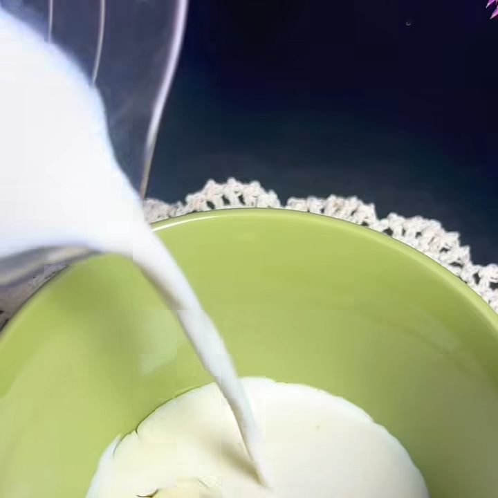 Thêm sữa tươi