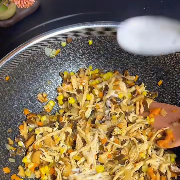 Hoàn thiện nhân
