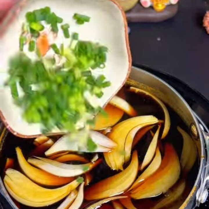Thêm hành
