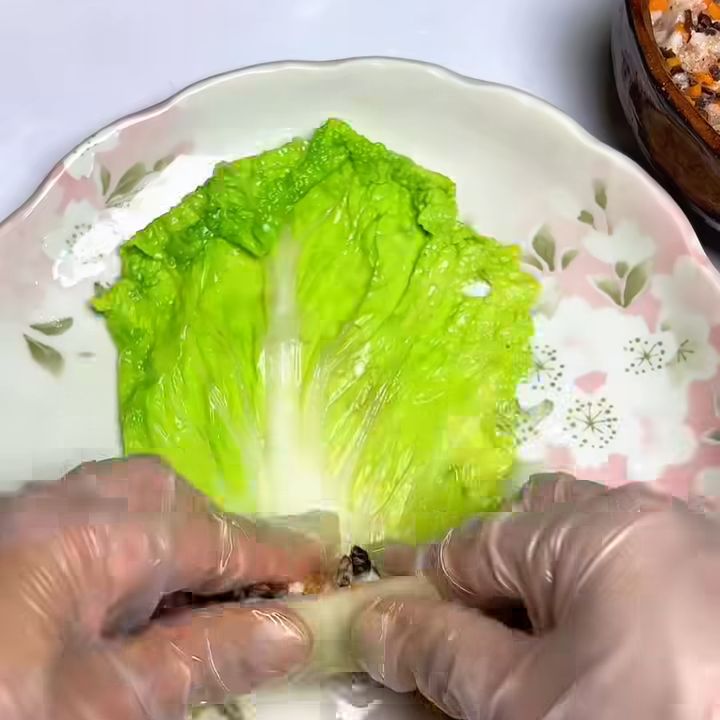 Trải lá