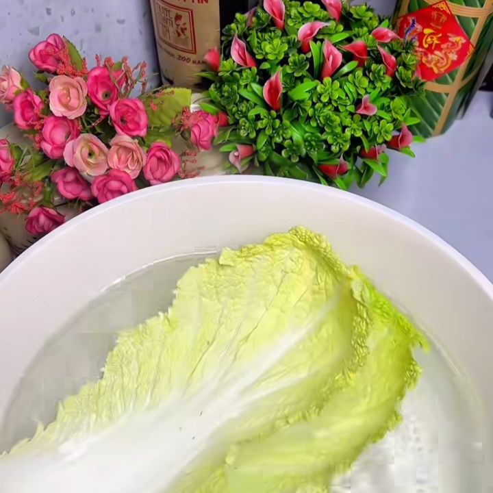 Chần lá cải