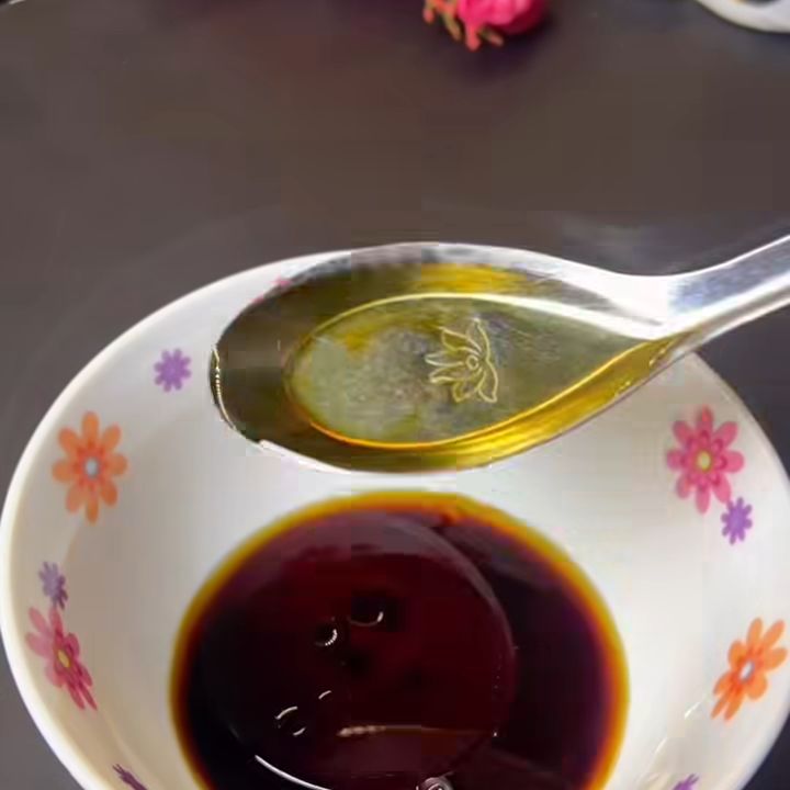 Thêm dầu hào