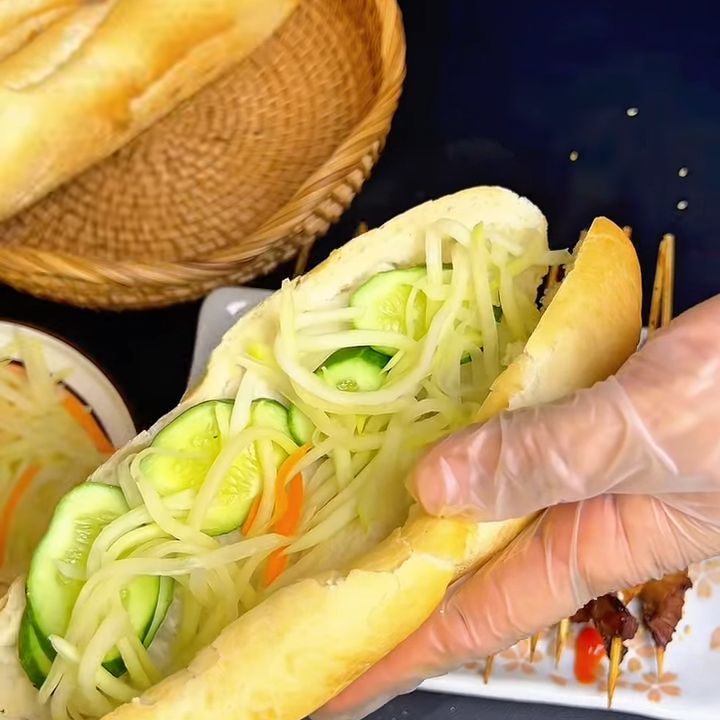 Kẹp bánh mì