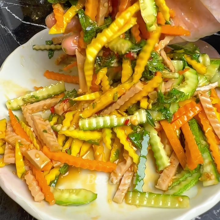 Trộn nộm