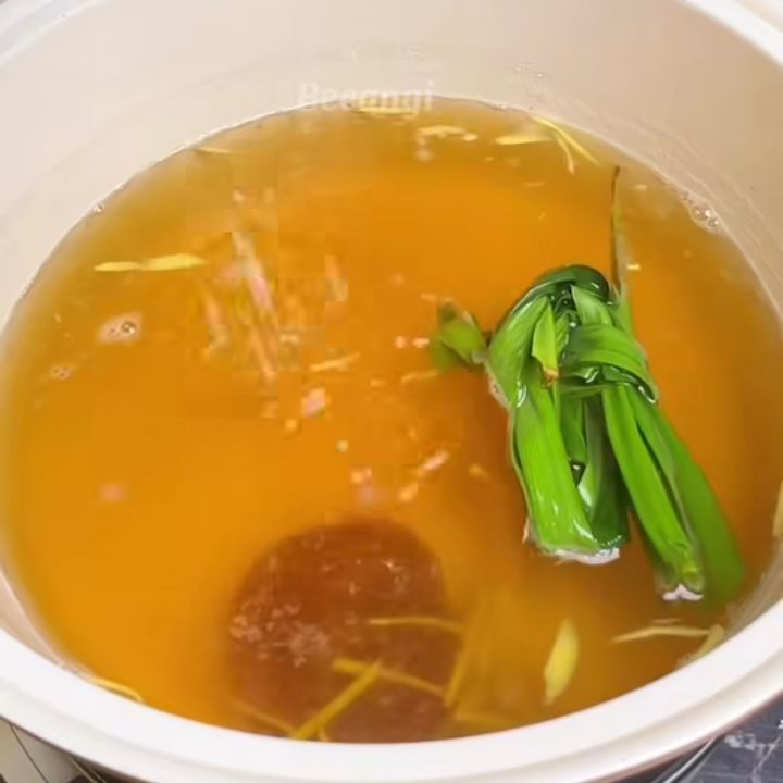 Nấu nước đường