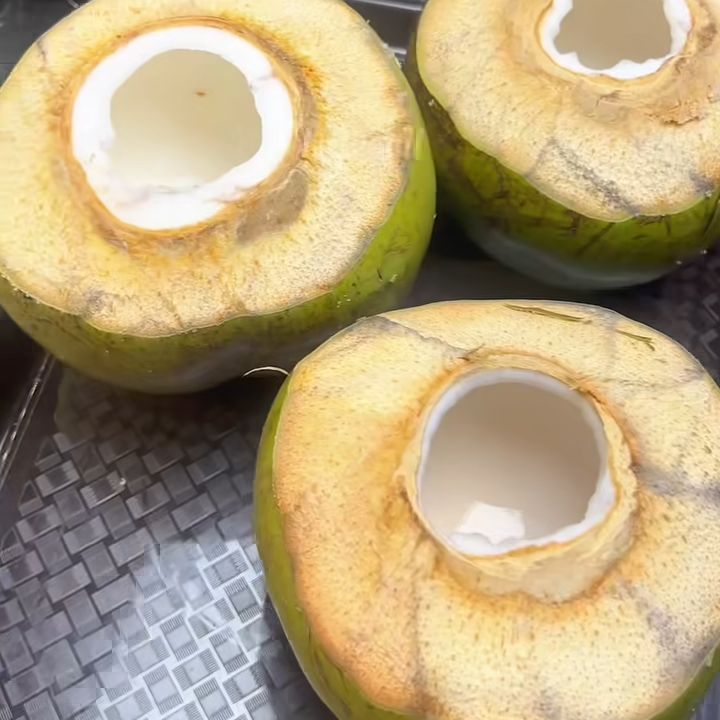 Nạo cùi dừa