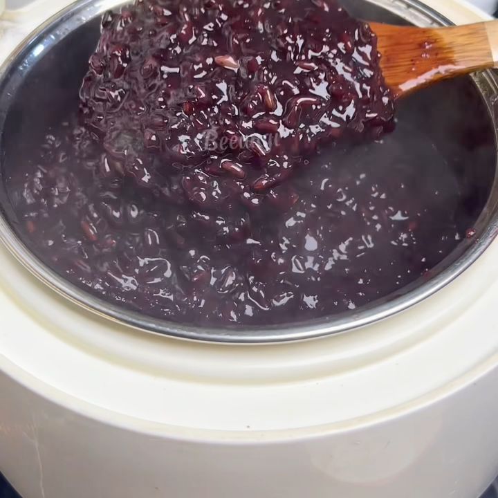 Cho nếp vào hũ