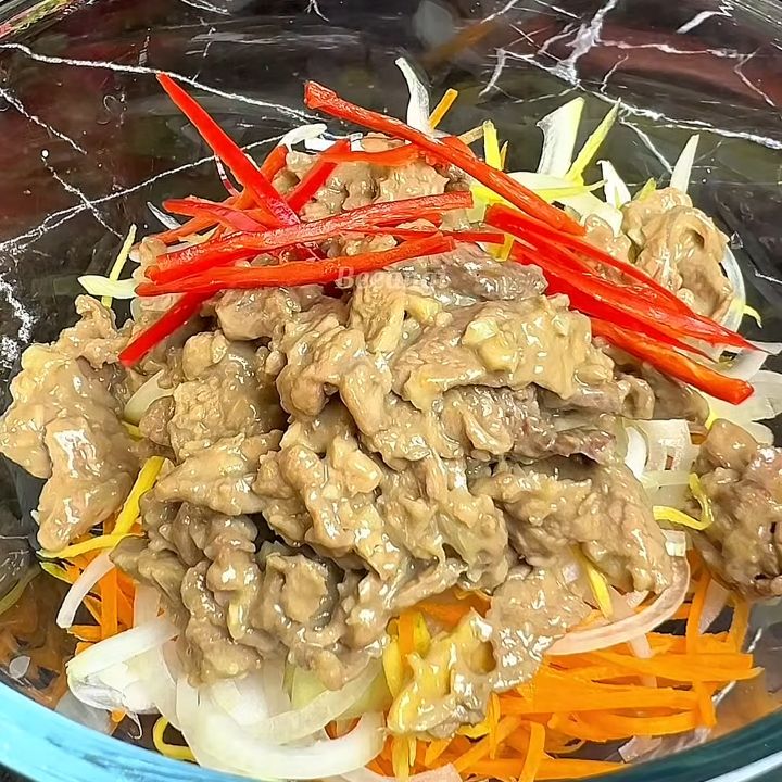 Thêm bò, ớt