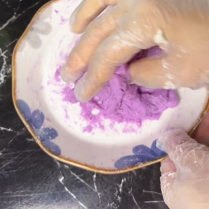Nặn viên