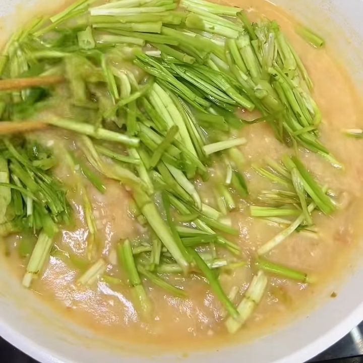 Sơ chế rau cần