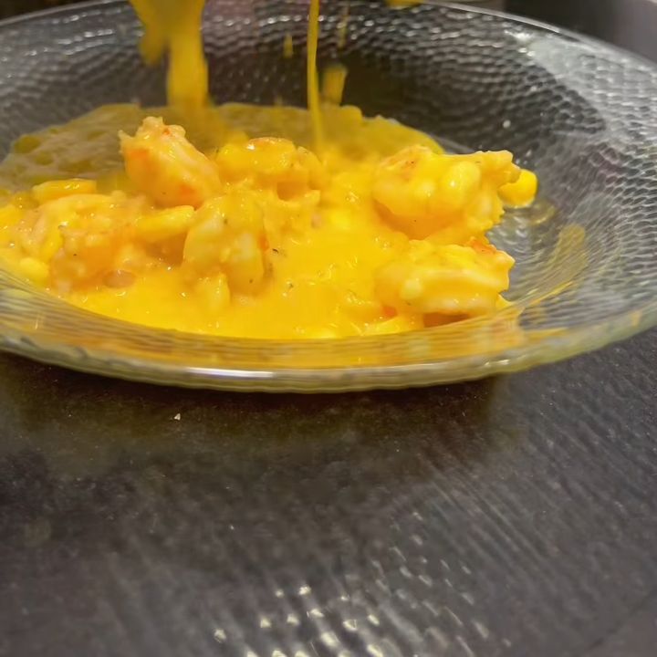 Bày đĩa