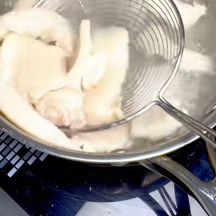 Luộc bì và mỡ
