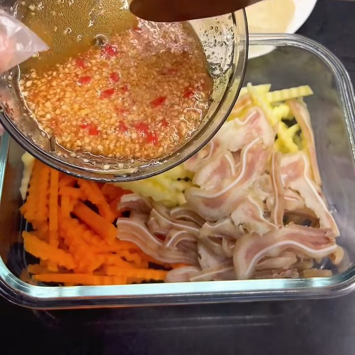 Pha nước trộn