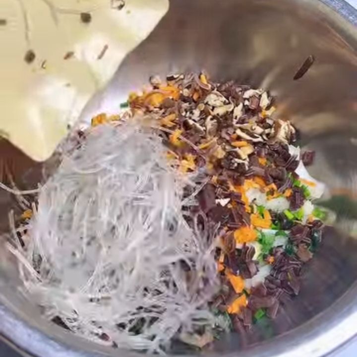 Trộn rau củ