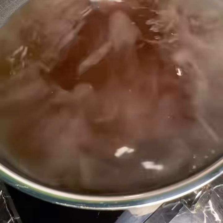 Đổ nước kho