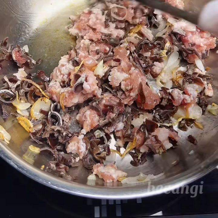 Xào nhân