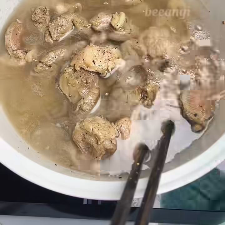 Ninh thịt