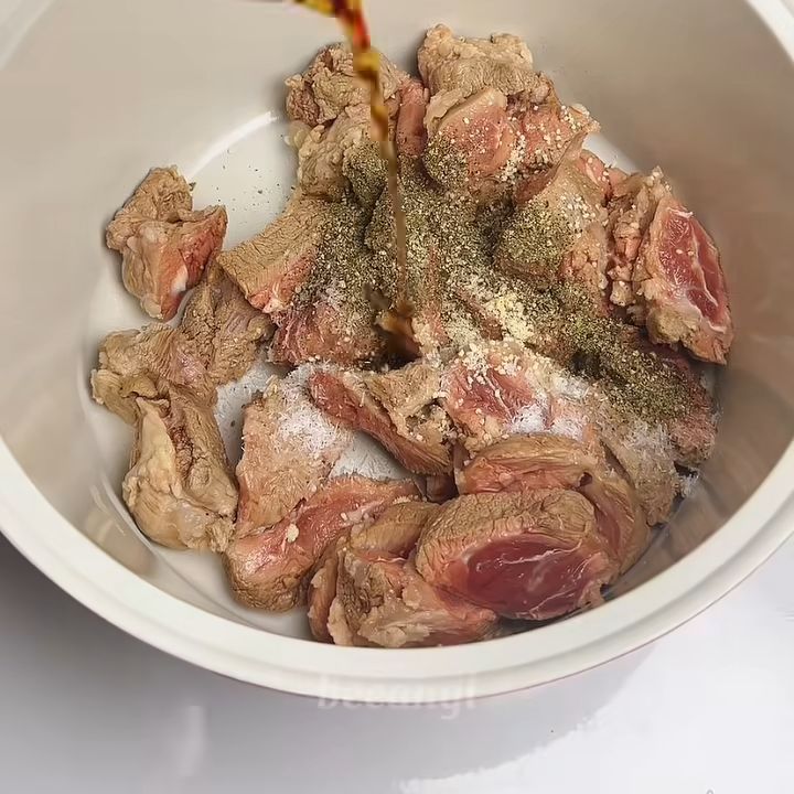 Ướp thịt