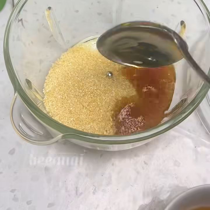 Thêm nước mắm