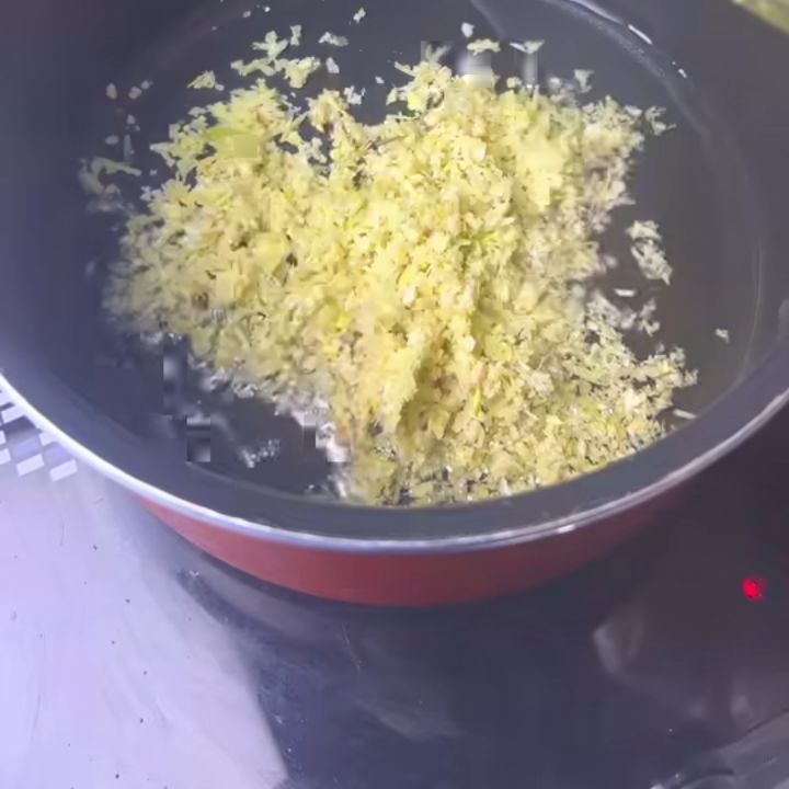 Phi sả tỏi
