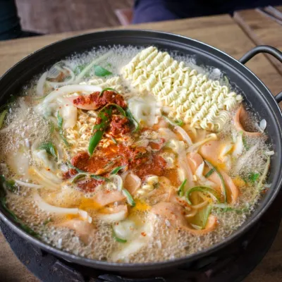 Lẩu gà nấm