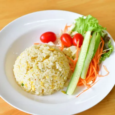 Công thức và cách làm món cơm chiên hoa thiên lý
