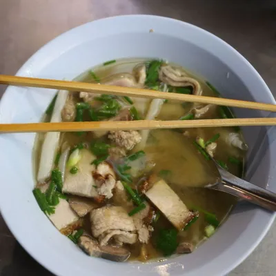 Bánh canh giò heo