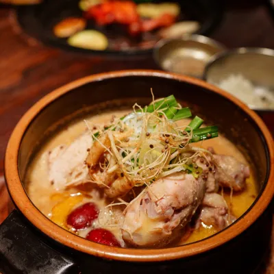 Lẩu gà lá giang