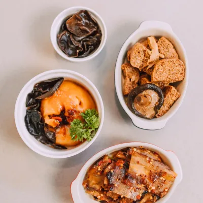 Đậu hũ nấm ngũ vị