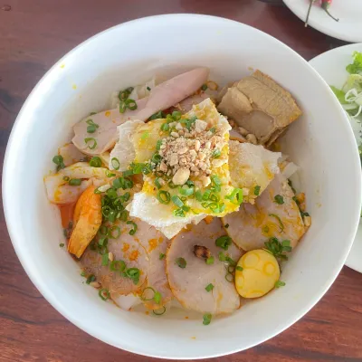 Canh sườn củ sen