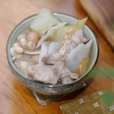Nha đam hầm xí quách