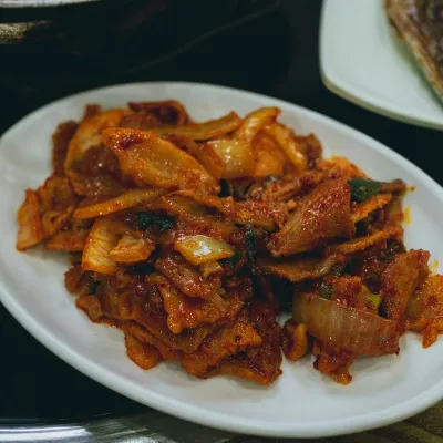Thịt heo xào hành tây