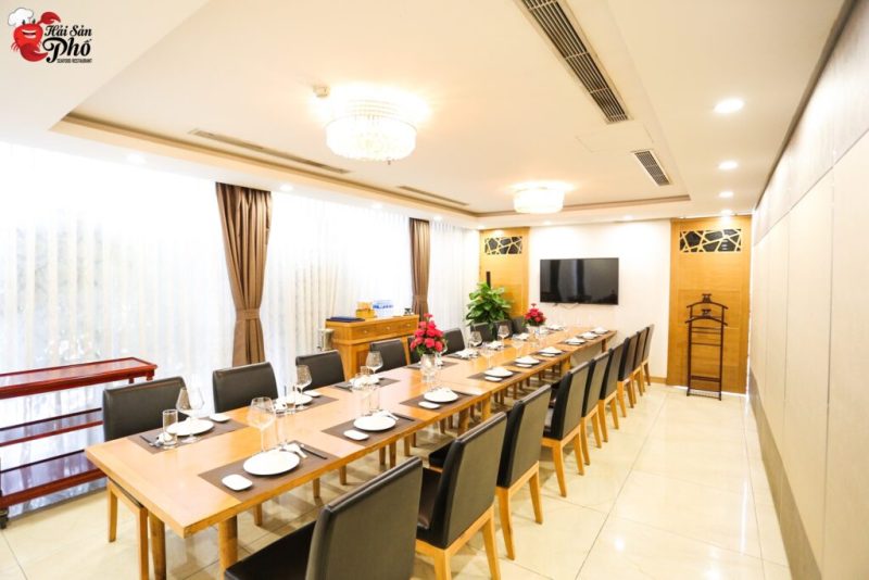 nha hang hai san pho