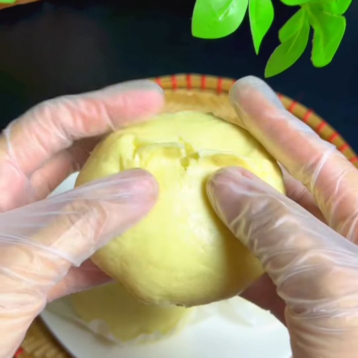 bánh bao kim sa nhân chảy