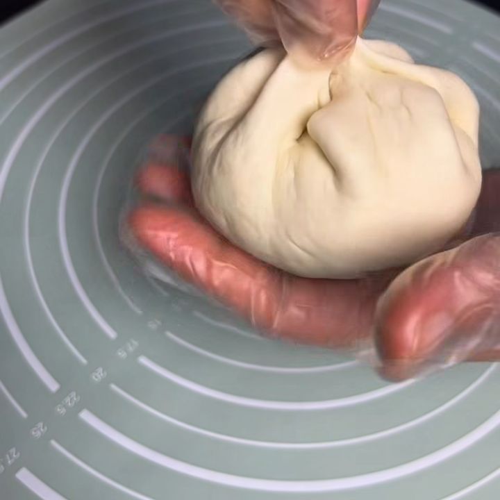 gói bánh bao xúc xích