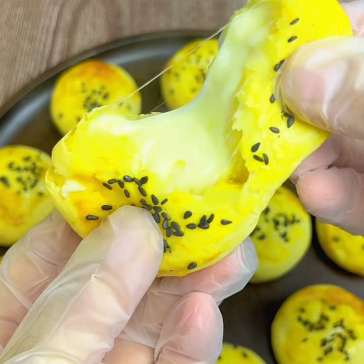 bánh khoai lang phô mai kéo sợi