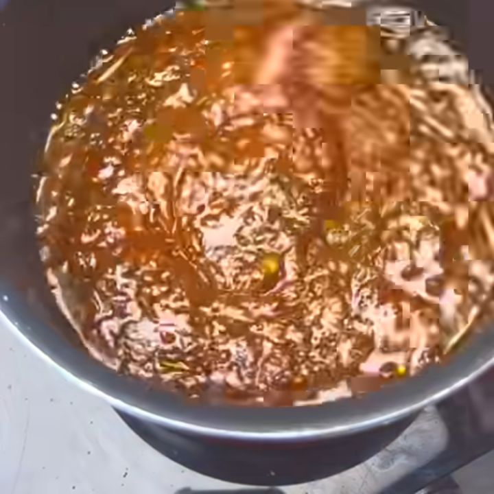 Sốt l&agrave;m kh&ocirc; b&ograve;
