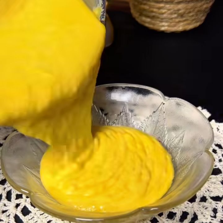 sốt phô mai trứng muối sánh mịn