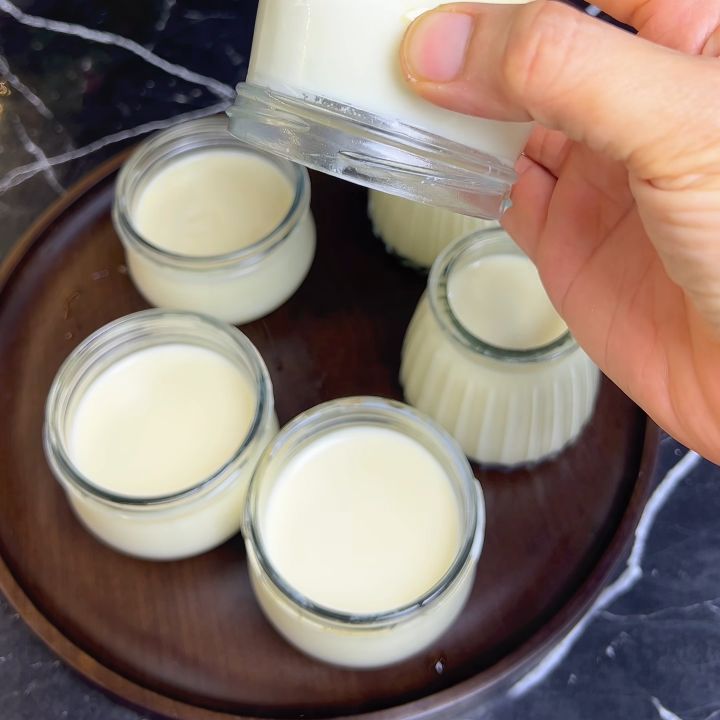 Sữa chua ủ thùng xốp